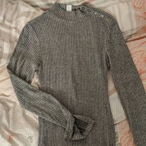 H&M knitted dress with gold buttons